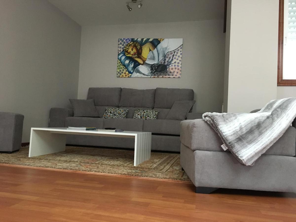 Duplex Rosalia De Castro. Ribadavia Appartement Buitenkant foto